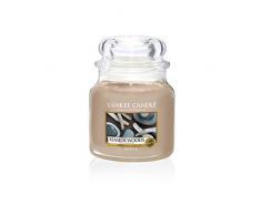 Yankee Candle Duftkerze im mittelgroßen Jar, „Seaside Woods“