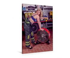 Calvendo Premium Textil-Leinwand 80 cm x 120 cm hoch, Sexy Feuerwehrfrau | Wandbild, Bild auf Keilrahmen, Fertigbild auf Echter Leinwand, Leinwanddruck Menschen Menschen