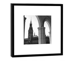 COGNOSCO Fotografie im Holzrahmen: Kollonaden Rathaus Hamburg-Fotodruck-Format 27 x 27 cm-Rahmenfarbe schwarz-Hochwertiges Wandbild, Geschenkidee oder Souvenir aus der Hansestadt, Holz, Weiß, Rahmen