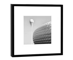 COGNOSCO Fotografie im Holzrahmen: Allianz-Arena München-Fotodruck-Format 27 x 27 cm-Rahmenfarbe schwarz-Hochwertiges Wandbild, Geschenkidee oder Souvenir aus dem Freistaat Bayern, Holz, Weiß, Rahmen