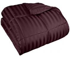 Superior - Bettdecke mit Daunenersatz und Breiten Streifen für alle Jahreszeiten, 229 x 234 cm, Mikrofaser, pflaumenblau