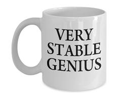 MyCozyCups Trump Kaffee Tasse – Sehr Stabil Genius Tasse – Funny 313 ml Keramik Neuheit Cup – 45. potus Tweet Gag Geschenk – Politische Kaffee Becher von
