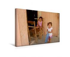 Calvendo Premium Textil-Leinwand 45 cm x 30 cm quer, Spielen mit MÃ¼ll | Wandbild, Bild auf Keilrahmen, Fertigbild auf echter Leinwand, Leinwanddruck Menschen Menschen