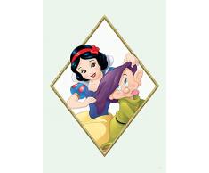 Komar Disney Wandbild Snow White & Dopey | Kinderzimmer, Babyzimmer, Dekoration, Kunstdruck | ohne Rahmen | WB082-50x70 | Größe: 50 x 70 cm (Breite x Höhe)