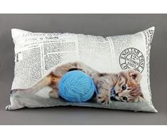 Goldbach Dekoration KÃ¤tzchen mit Ball Wolle Zeitung Design Kissen, 50Â x 30Â cm, Polyester, WeiÃ, One Size