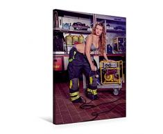 Calvendo Premium Textil-Leinwand 50 cm x 75 cm hoch, Sexy Feuerwehrfrau | Wandbild, Bild auf Keilrahmen, Fertigbild auf Echter Leinwand, Leinwanddruck Menschen Menschen