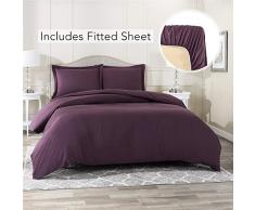 Nestl Bettwäsche mit Spannbettlaken, 4-teiliges Set, weiche gebürstete Mikrofaser, Hotel-Kollektion – Komfortbezug mit Knopfverschluss, Spannbetttuch, 2 Kissenbezüge Split King Size Aubergine