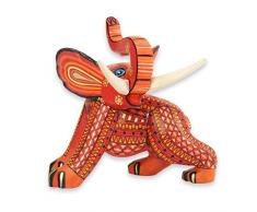 NOVICA 245036 Elefantenfreund Holzfigur