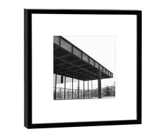 COGNOSCO Fotografie im Holzrahmen: Neue Nationalgalerie Fotodruck-Format 27 x 27 cm-Rahmenfarbe schwarz-Hochwertiges Wandbild, Geschenkidee oder Souvenir aus Berlin, Holz, Weiß, Rahmen