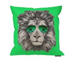 HGOD Designs Kissenbezug mit Zitat The Most Dangerous Animal in the World is A Silent Lächelnder Frau, Baumwolle / Leinen, Polyester, Dekoration, Sofa, Schreibtisch, Stuhl, Schlafzimmer, 40,6 x 40,6 cm 18x18 Inch A4-0084