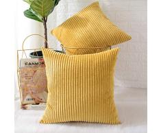 MERNETTE Kordsamt, weich, dekorativ, quadratisch, Kissenbezug, Heimdekoration, Dekoration für Sofa, Couch Bett, Stuhl 24x24 Grass Yellow