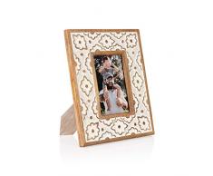 Penguin Home Handcrafted Weißer geschnitzter Holzrahmen 10 x 15 cm (4x 6) - Glasfenster - Wahl zwischen Quer- und Hochformat - Freistehend oder montiert - Elegant gestaltete Bordüre
