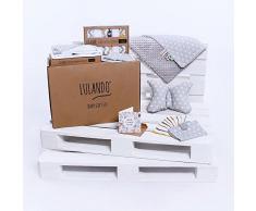LULANDO Baby Geschenkset Geschenkbox Erstausstattung für Neugeborene und Babys. In zwei Varianten erhältlich: Groß (10-teilig) oder Klein (8-teilig). Mit dem Standard 100 von Öko-Tex.