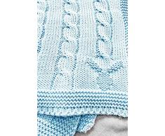 Wallaboo Babydecke Noa, Kuscheldecke aus Zopfstrick, Strickdecke aus 100% Bio Baumwolle, 70x90 cm, Made in germany, Farbe: Blau