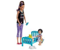 Barbie GHV88 Babysitters Schlafenszeit-Spielset mit Skipper, Kleinkind-Puppe und mehr