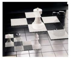 Rolly Toys 218950 - Schachfeld für den Garten (Maß pro Feld ca. 15x15 cm, Kunststoffmatte, hohe Trittfestigkeit)